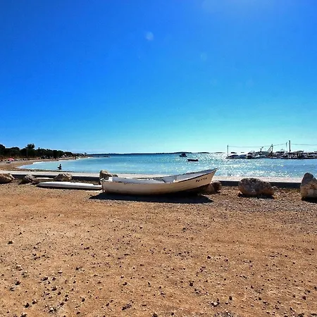 Fuer 2 Personen Ca 22 Qm In Peroj, Istrien Istrische Riviera *